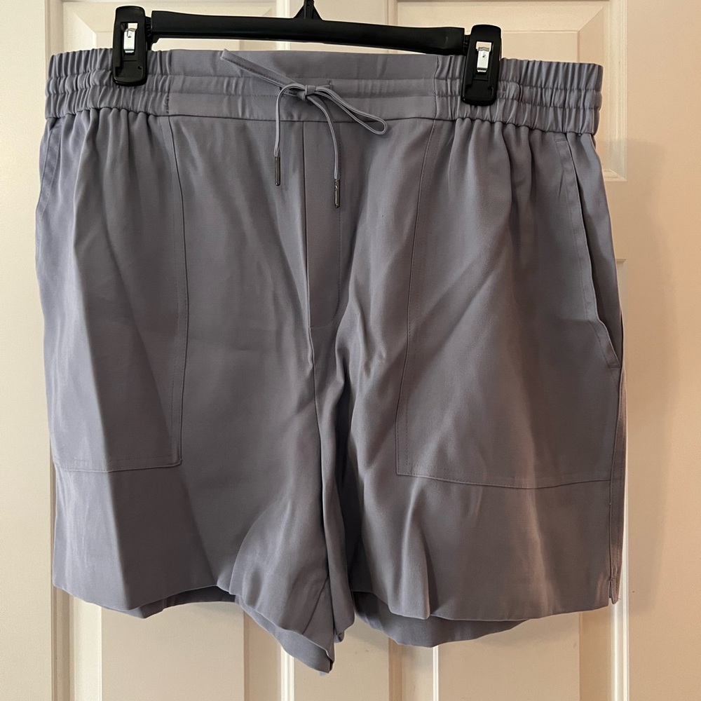 Vera Wang Never Worn Shorts